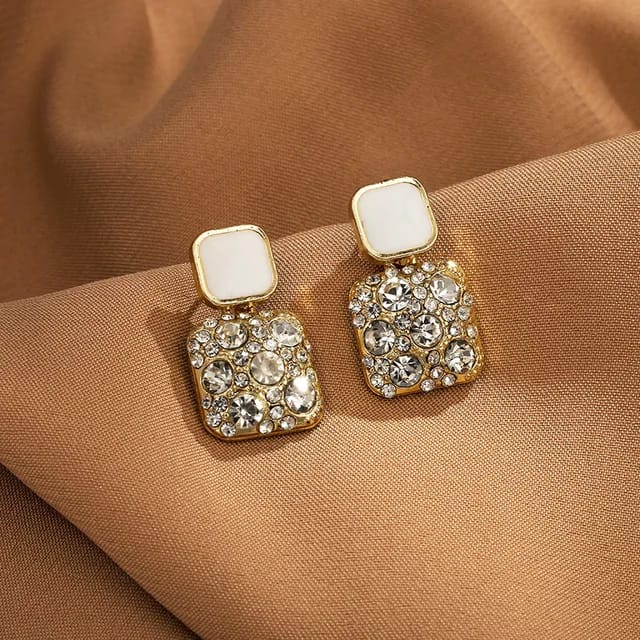 Amazing Korean Jewelry For Women (DESIGN 1347)