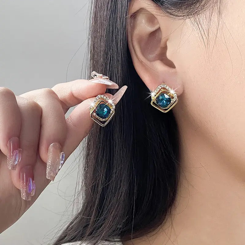 Amazing Korean Jewelry For Women (DESIGN 1511)