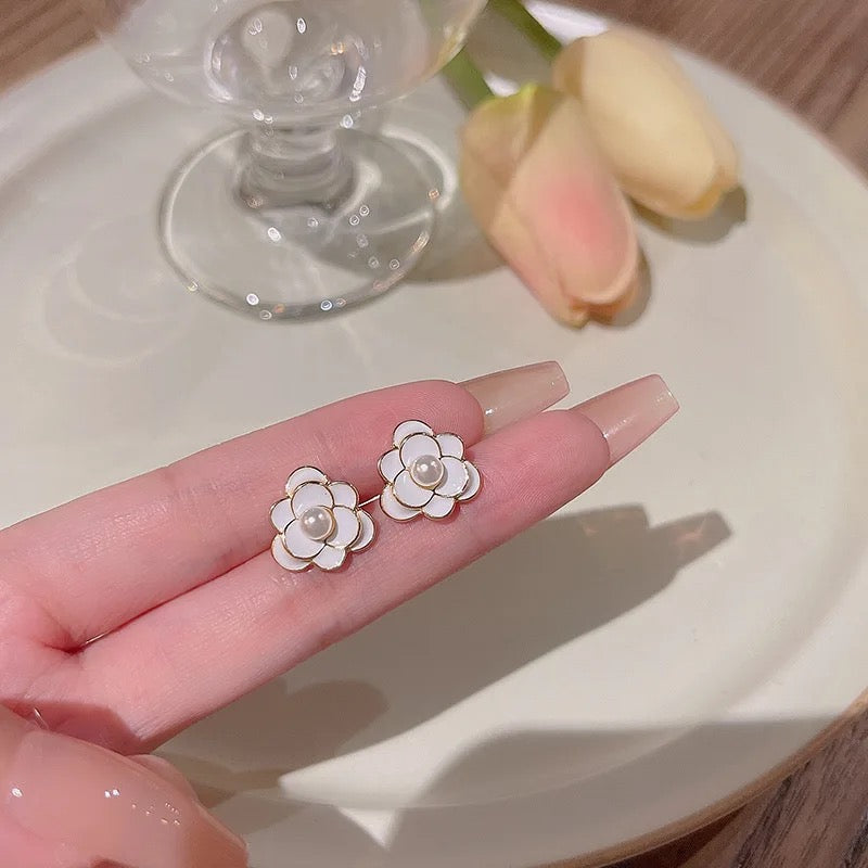 Amazing Korean Jewelry For Women (DESIGN 1544)