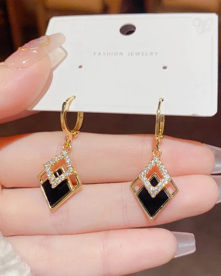 Amazing Korean Jewelry For Women (DESIGN 1547)