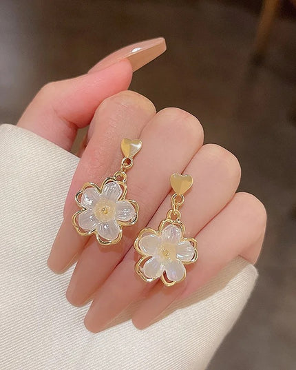 Amazing Korean Jewelry For Women (DESIGN 1604)