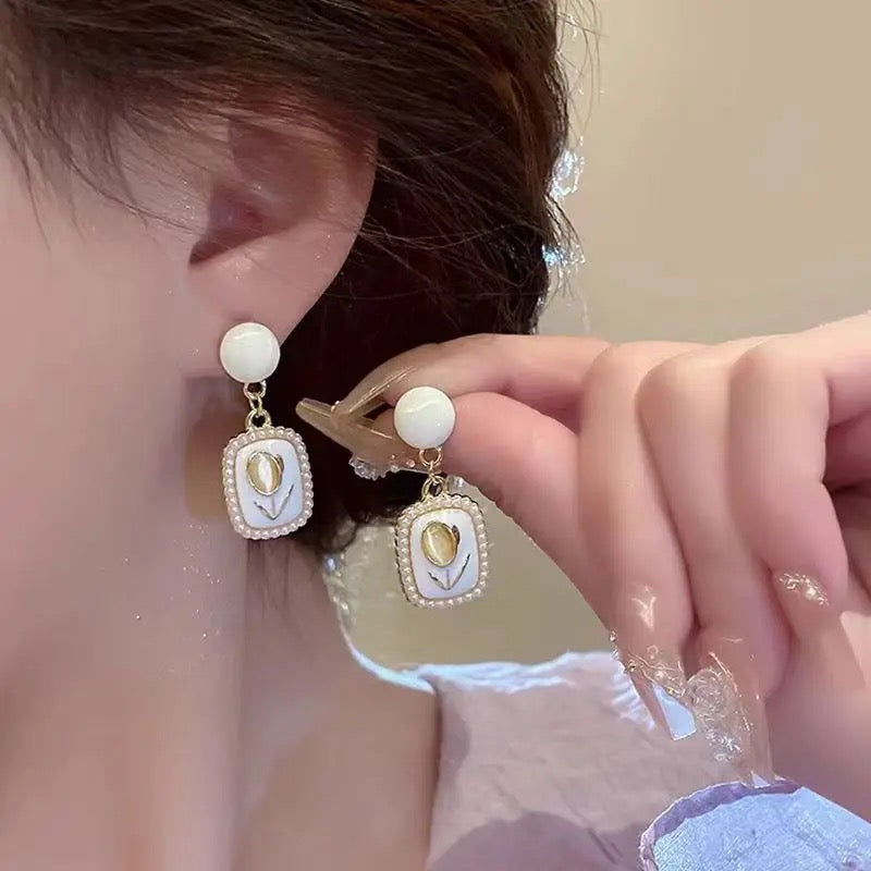 Amazing Korean Jewelry For Women (DESIGN 1610)