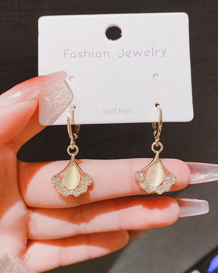 Amazing Korean Jewelry For Women (DESIGN 1621)