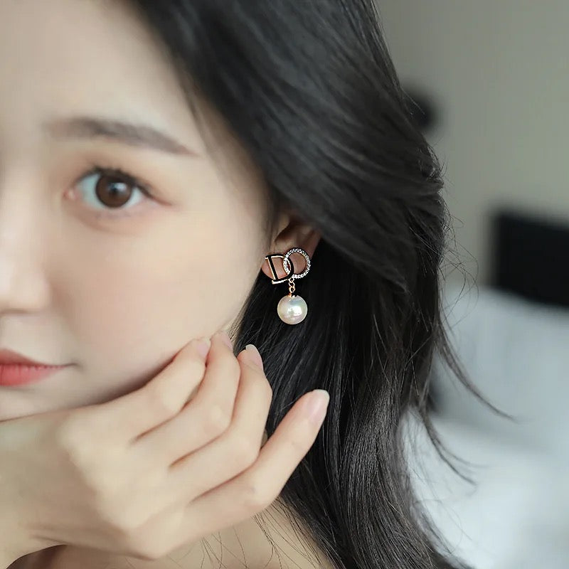 Amazing Korean Jewelry For Women (DESIGN 1623)