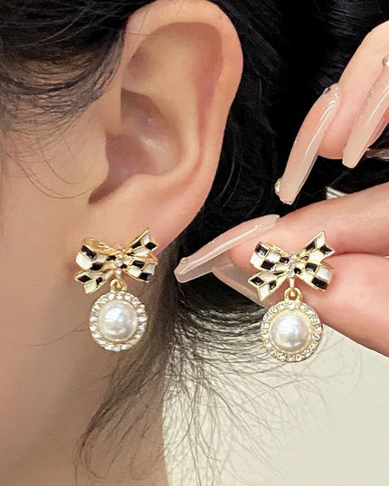 Amazing Korean Jewelry For Women (DESIGN 1636)