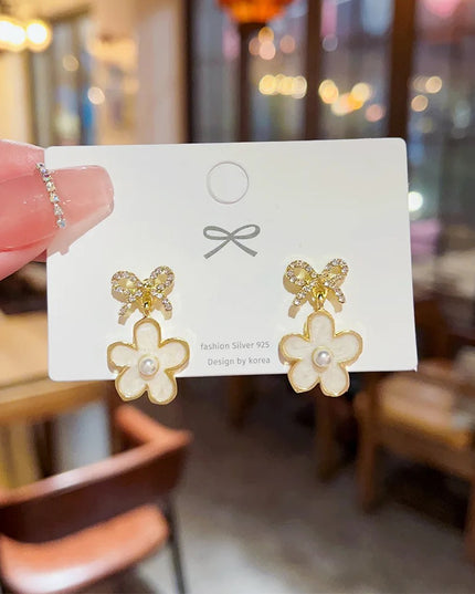 Amazing Korean Jewelry For Women (DESIGN 1638)