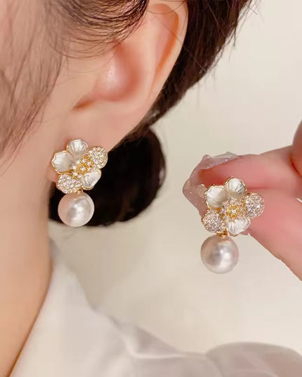 Amazing Korean Jewelry For Women (DESIGN 1678)