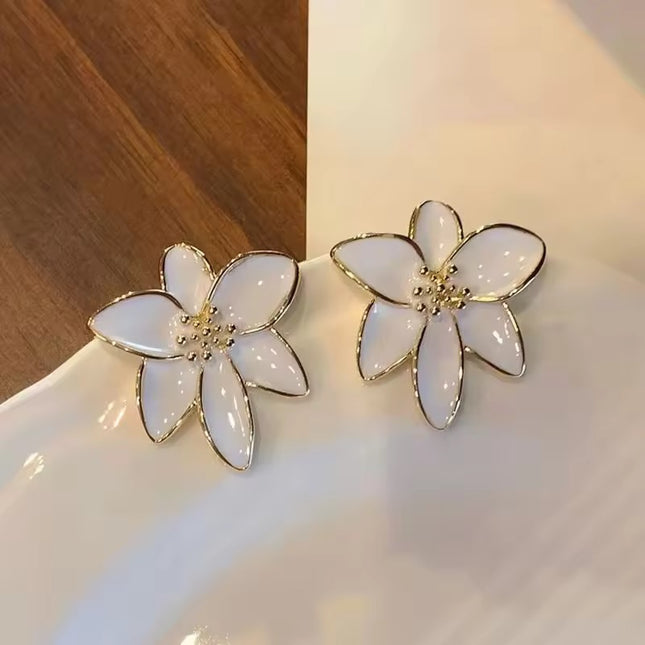 Amazing Korean Jewelry For Women (DESIGN 1687)