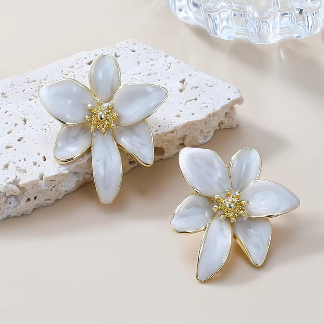 Amazing Korean Jewelry For Women (DESIGN 1687)