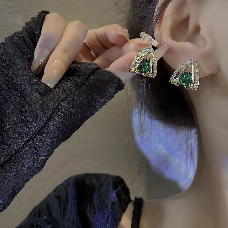Amazing Korean Jewelry For Women (DESIGN 1689)