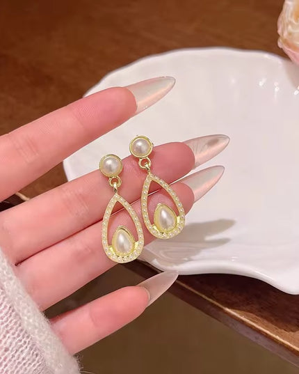 Amazing Korean Jewelry For Women (DESIGN 1698)