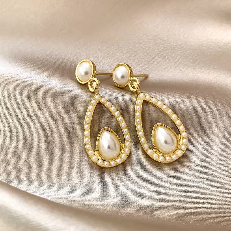 Amazing Korean Jewelry For Women (DESIGN 1698)