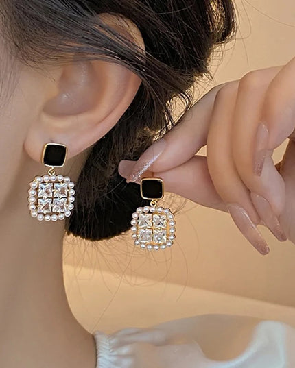 Amazing Korean Jewelry For Women (DESIGN 1702)