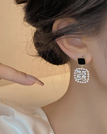Amazing Korean Jewelry For Women (DESIGN 1702)