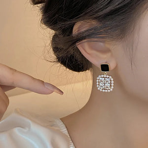 Amazing Korean Jewelry For Women (DESIGN 1702)