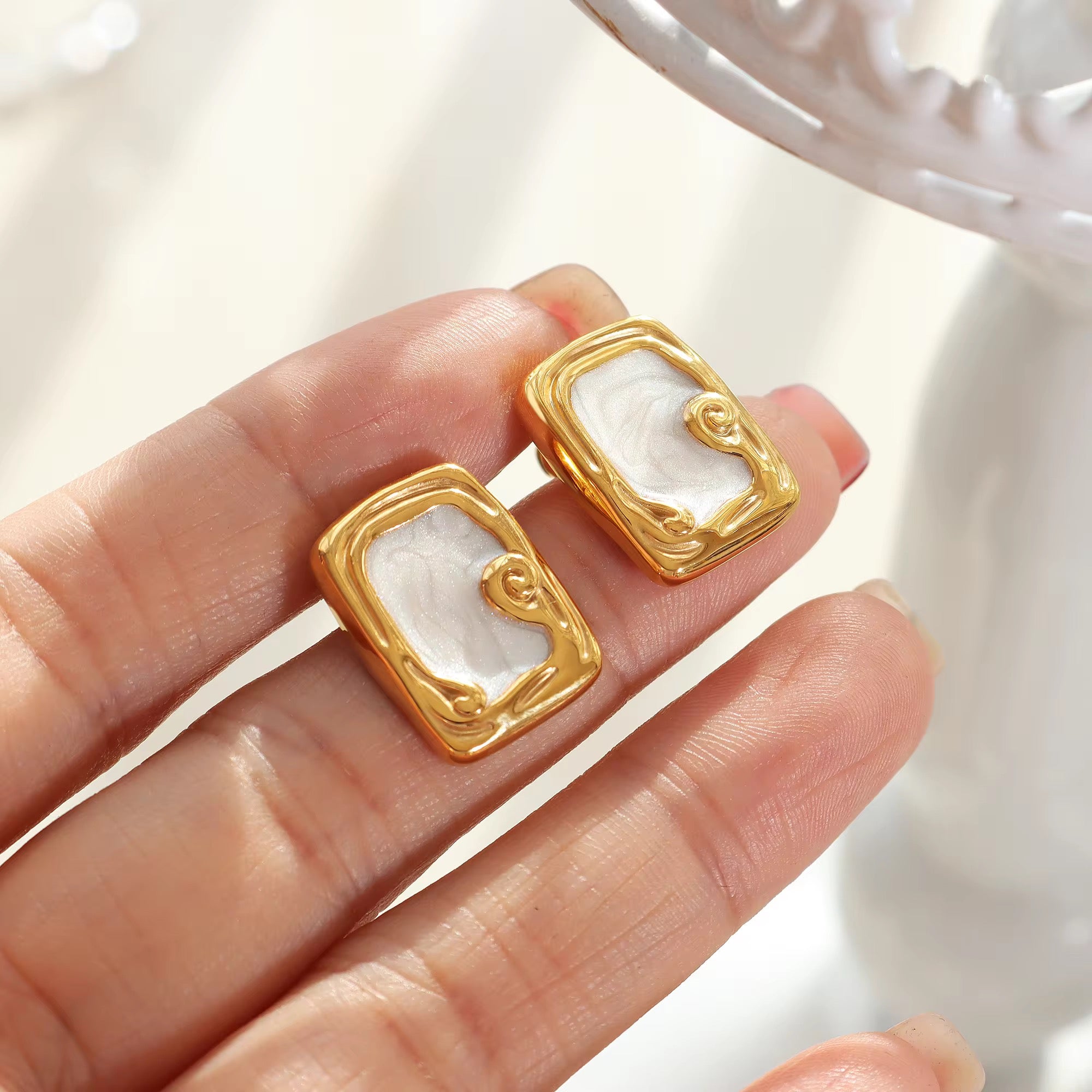Amazing Korean Jewelry For Women (DESIGN 1713)