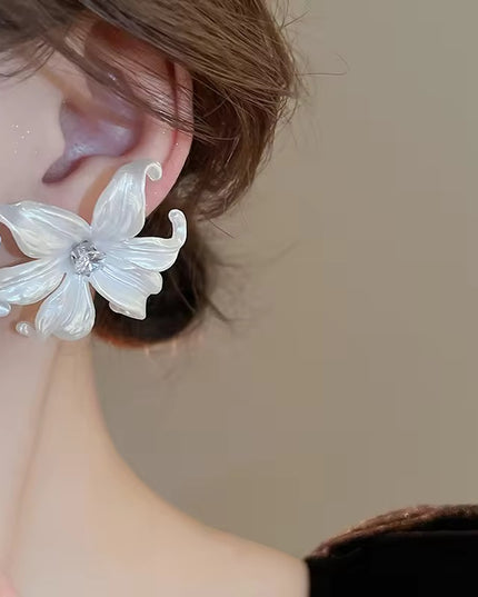 Amazing Korean Jewelry For Women (DESIGN 1717)