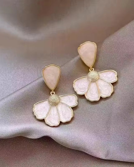 Amazing Korean Jewelry For Women (DESIGN 1765)