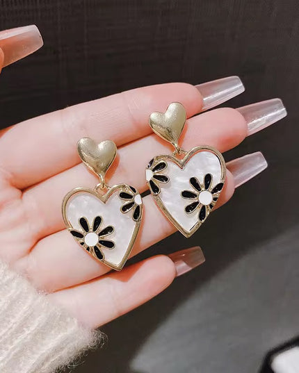 Amazing Korean Jewelry For Women (DESIGN 1775)