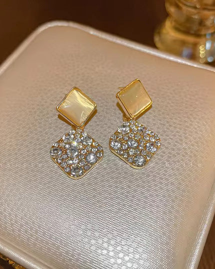 Amazing Korean Jewelry For Women (DESIGN 1790)
