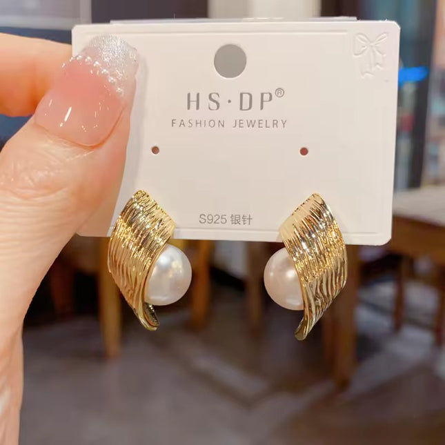 Amazing Korean Jewelry For Women (DESIGN 1827)