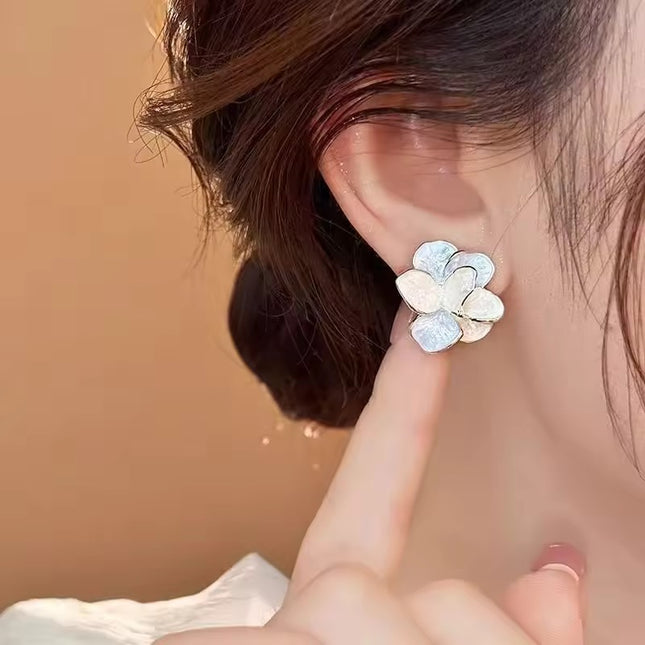 Amazing Korean Jewelry For Women (DESIGN 1829)