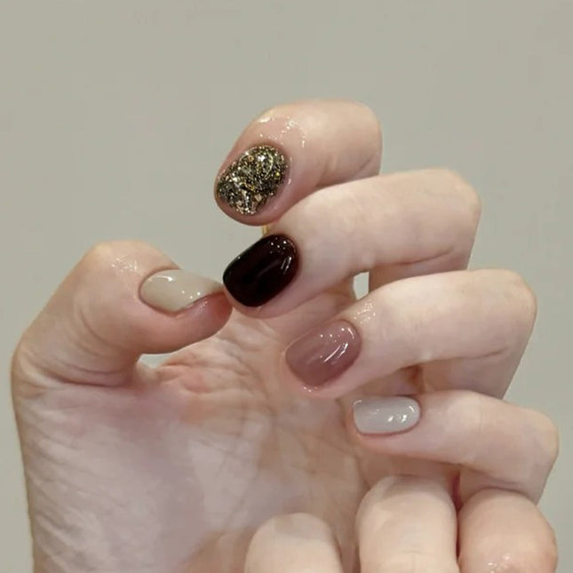 Elegant Minimalist Press-On Nail Set (24pcs) (DESIGN 7552)