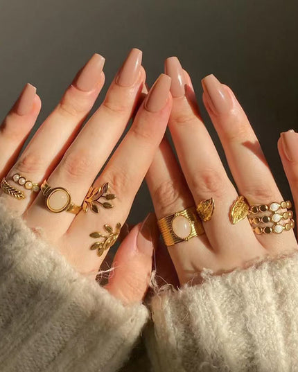 Elegant Minimalist Press-On Nail Set (24pcs) (DESIGN 7381)