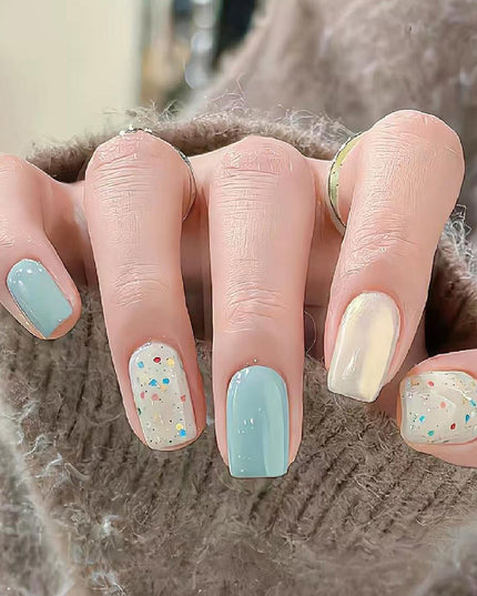 Elegant Minimalist Press-On Nail Set (24pcs) (DESIGN 7654)