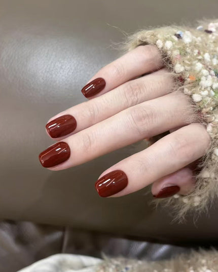 Elegant Minimalist Press-On Nail Set (24pcs) (DESIGN 7470)