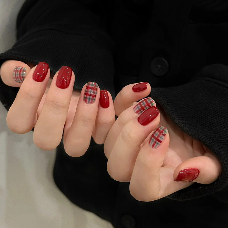 Elegant Minimalist Press-On Nail Set (24pcs) (DESIGN 7625)