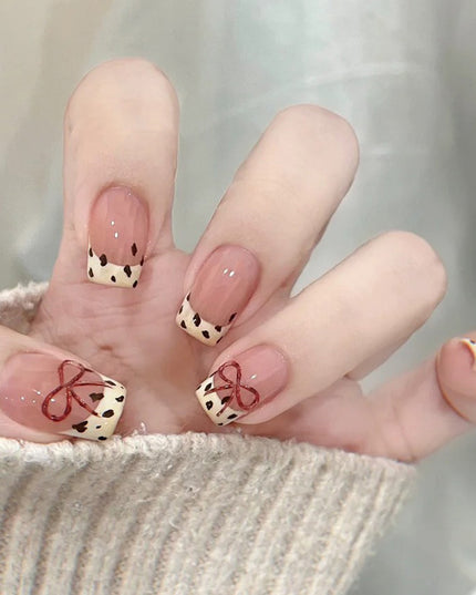 Elegant Minimalist Press-On Nail Set (24pcs) (DESIGN 7558)