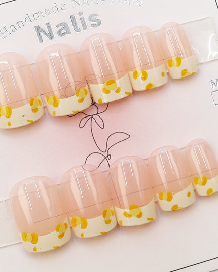 Elegant Minimalist Press-On Nail Set (24pcs) (DESIGN 7565)
