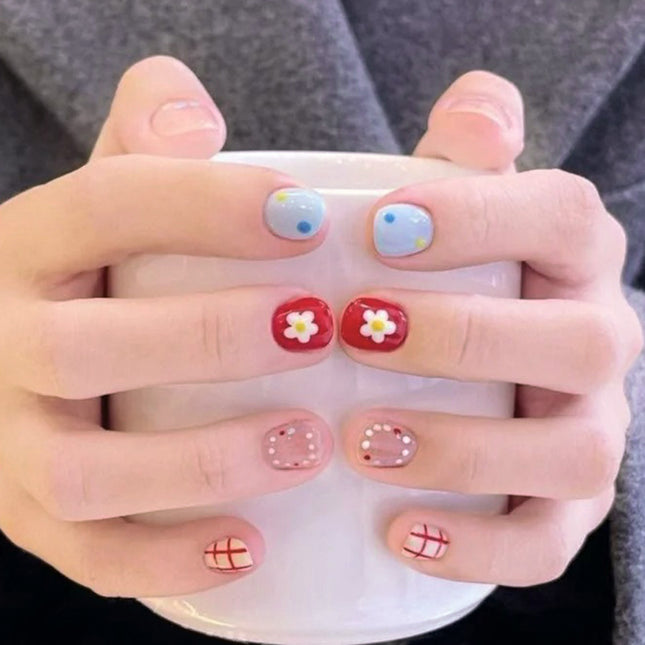 Elegant Minimalist Press-On Nail Set (24pcs) (DESIGN 7644)