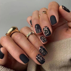 Elegant Minimalist Press-On Nail Set (24pcs) (DESIGN 7347)