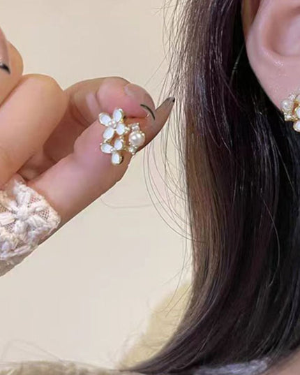 Amazing Korean Jewelry For Women (DESIGN 2130)