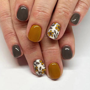 Elegant Minimalist Press-On Nail Set (24pcs) (DESIGN 7396)