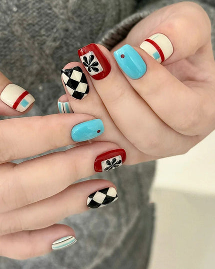 Elegant Minimalist Press-On Nail Set (24pcs) (DESIGN 7600)