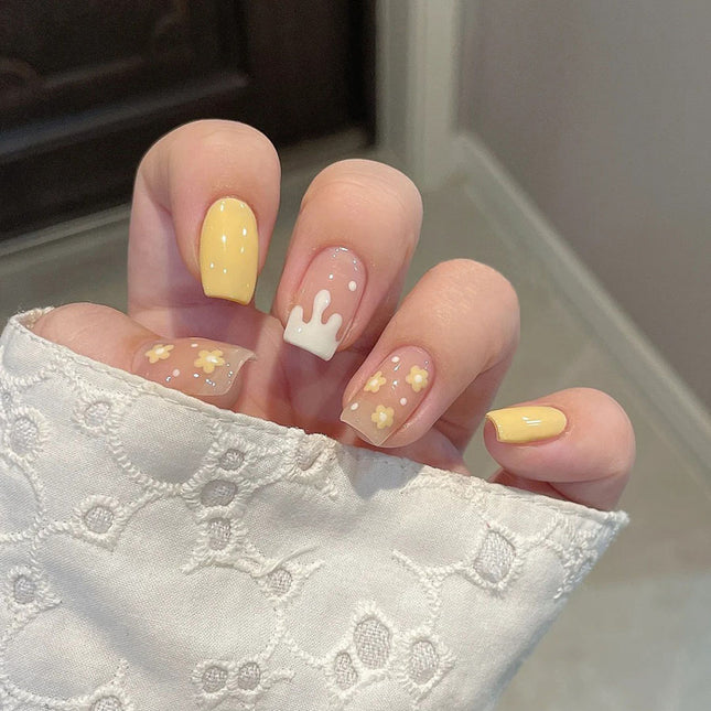 Elegant Minimalist Press-On Nail Set (24pcs) (DESIGN 7574)