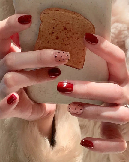 Elegant Minimalist Press-On Nail Set (24pcs) (DESIGN 7617)