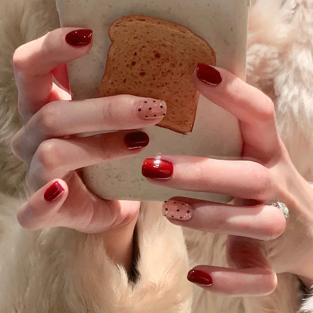 Elegant Minimalist Press-On Nail Set (24pcs) (DESIGN 7617)