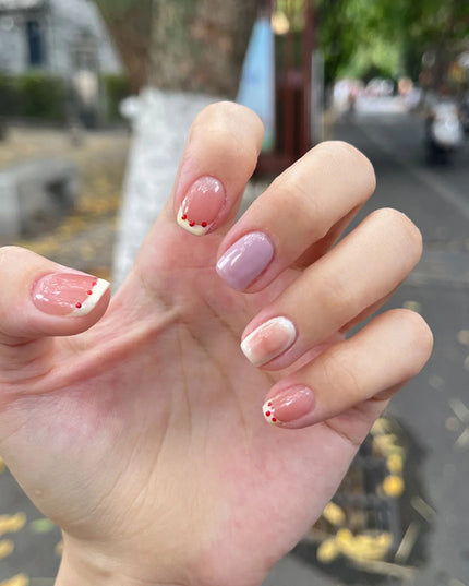 Elegant Minimalist Press-On Nail Set (24pcs) (DESIGN 7312)