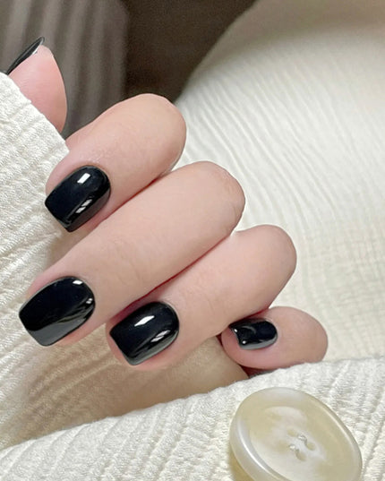 Elegant Minimalist Press-On Nail Set (24pcs) (DESIGN 7465)