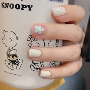 Elegant Minimalist Press-On Nail Set (24pcs) (DESIGN 7444)