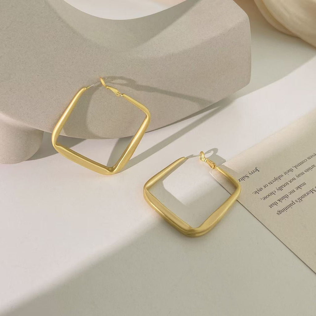 Amazing Korean Jewelry For Women (DESIGN 2125)
