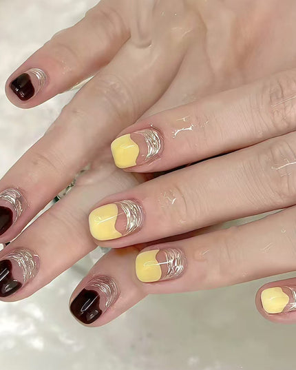 Elegant Minimalist Press-On Nail Set (24pcs) (DESIGN 7449)