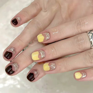 Elegant Minimalist Press-On Nail Set (24pcs) (DESIGN 7449)