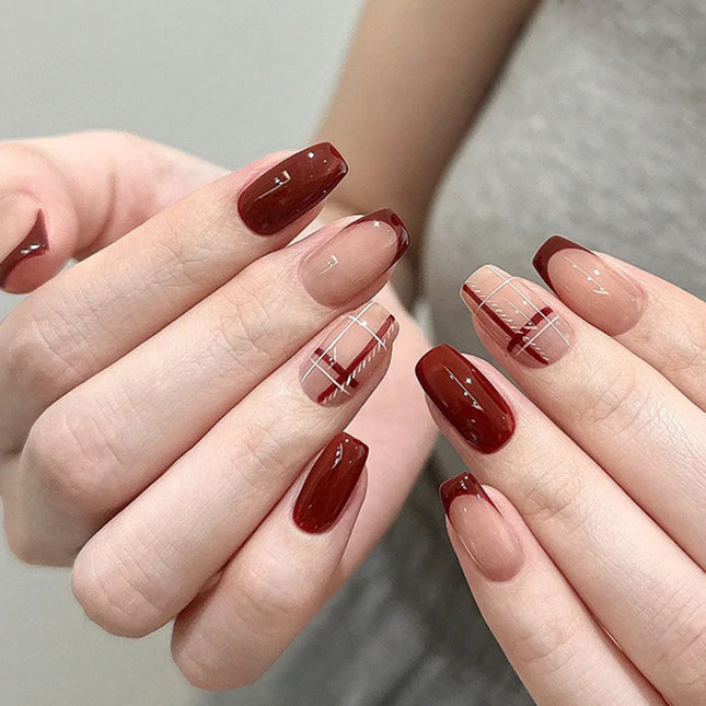 Elegant Minimalist Press-On Nail Set (24pcs) (DESIGN 7584)