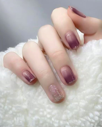 Elegant Minimalist Press-On Nail Set (24pcs) (DESIGN 7355)