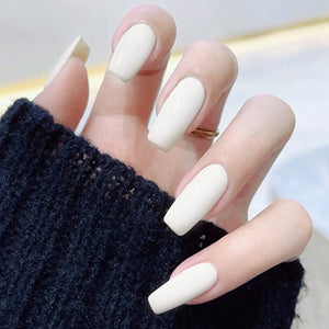 Elegant Minimalist Press-On Nail Set (24pcs) (DESIGN 7373)